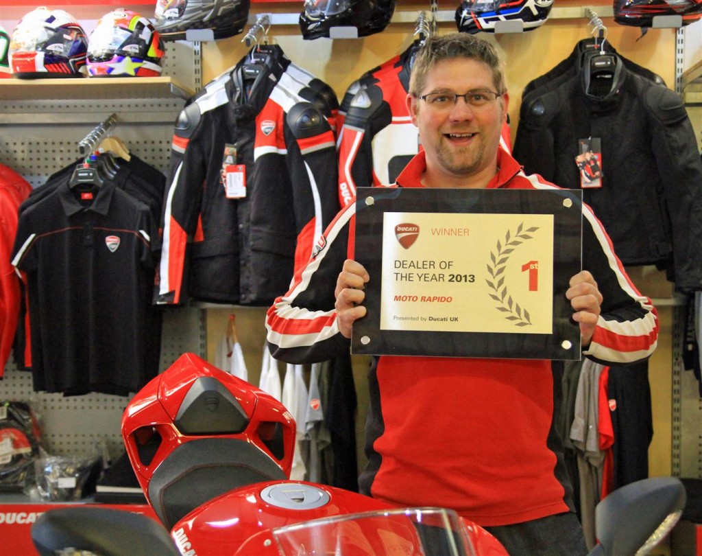 Ducati Uk Present Moto Rapido With Dealer Of The Year Award
