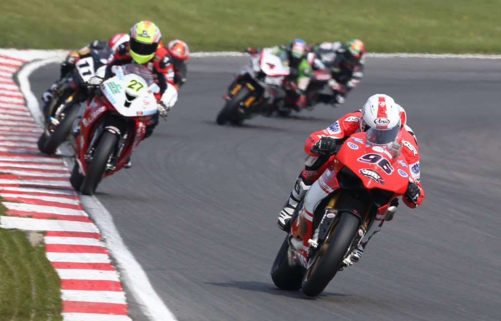 Official Test 2 - British Superbikes08 April 2014