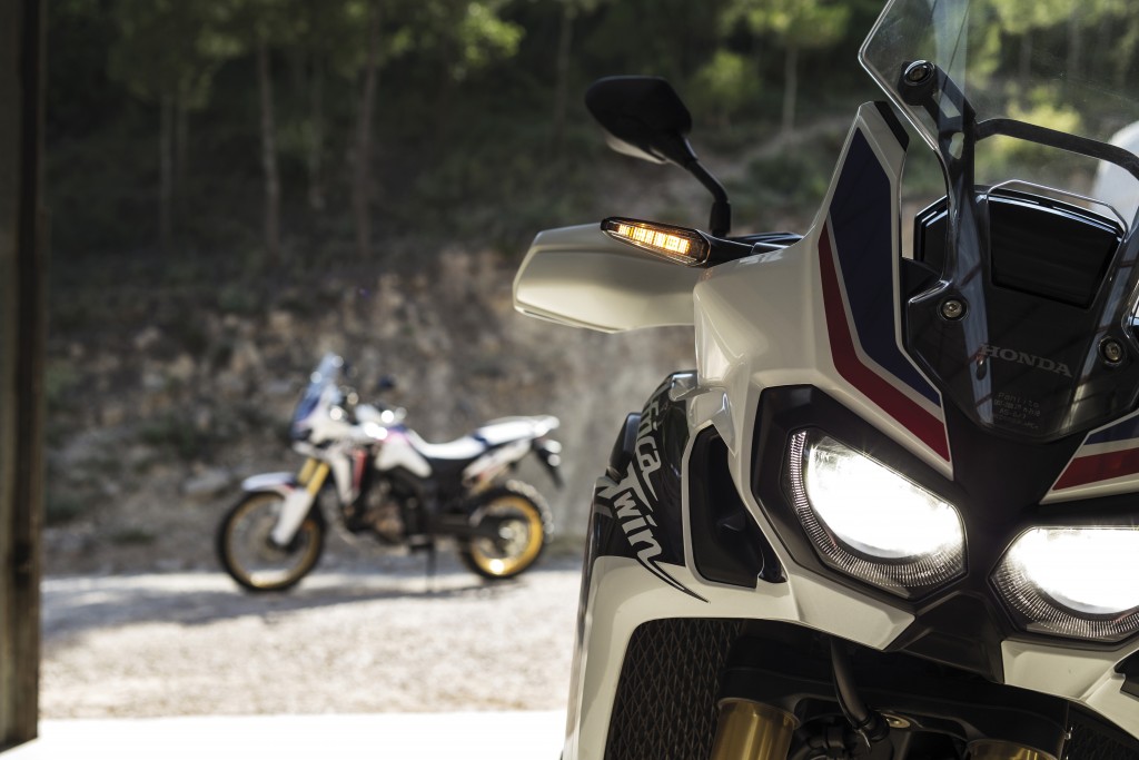 16YM HONDA CRF1000L AFRICA TWIN