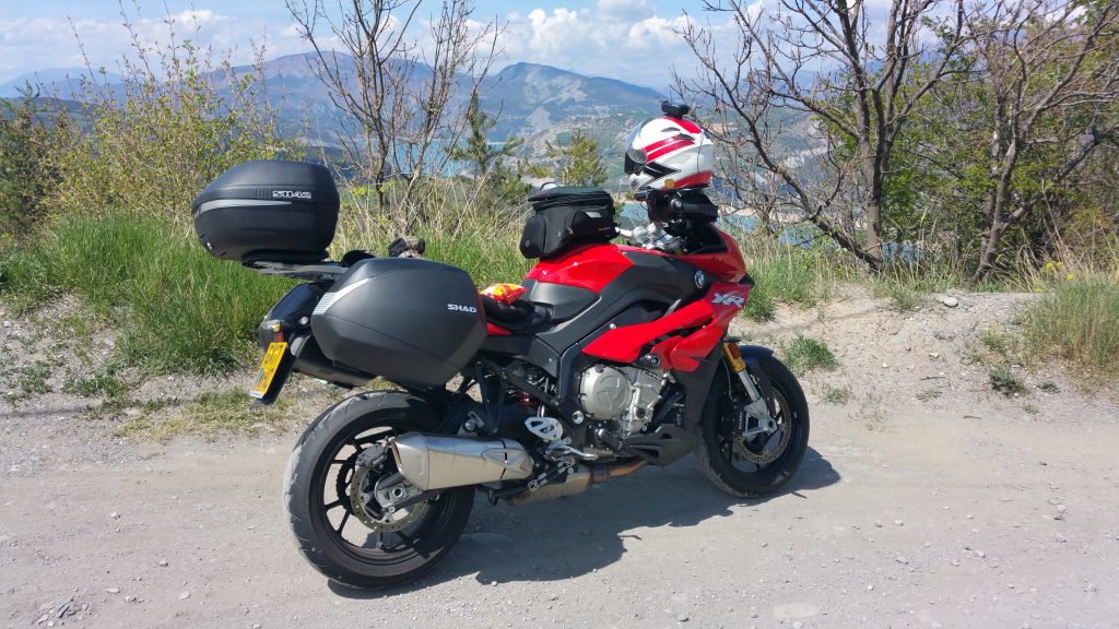 BMW S1000XR